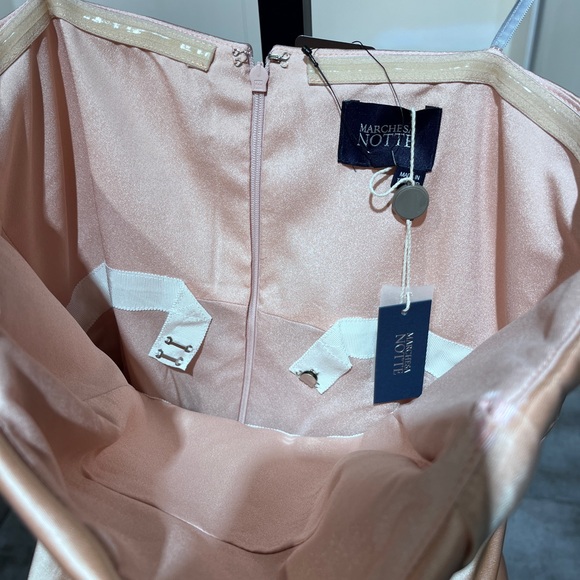 US 4 Marchesa Notte Collection Strapless Ruffle Gown NWT - Picture 10 of 13